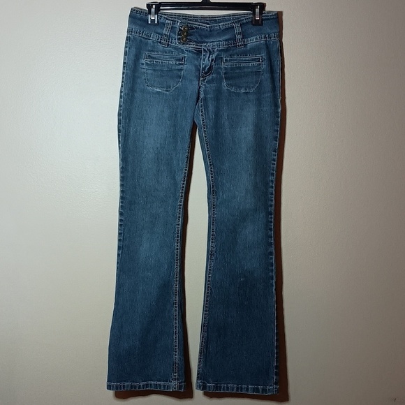 Wallflower Denim - Wallflower Low Rise Boot Cut Denim Jeans